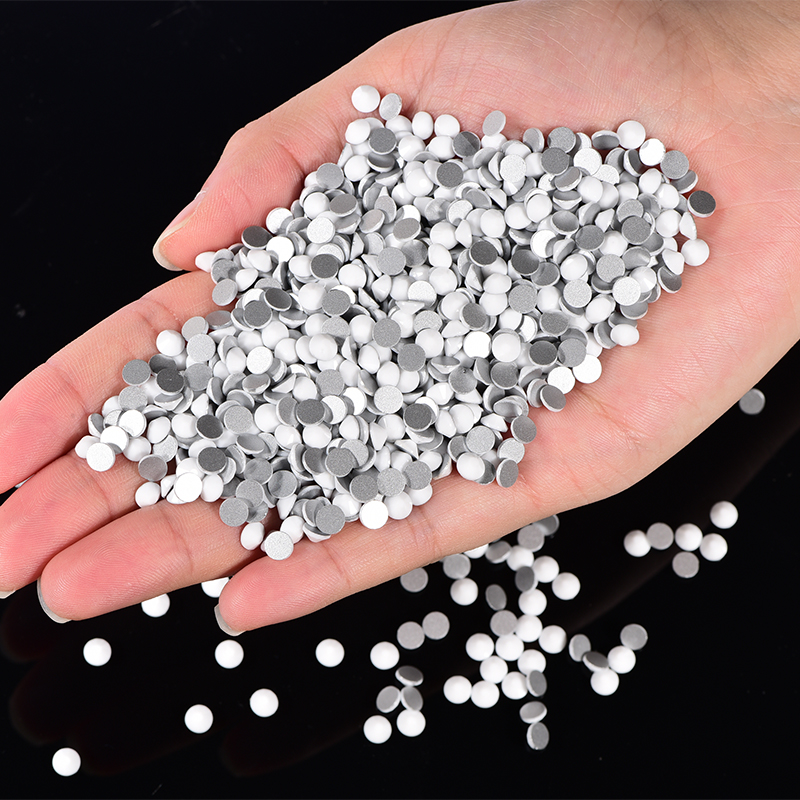 New Ceramic White Crystal Glass Non Hotfix Rhinestone Glitter Rhinestones Flatback Diamond Nail Art Decorations